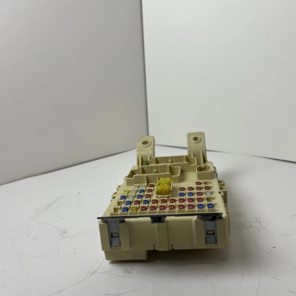 2013 KIA RIO CABIN FUSE RELAY JUNCTION BLOCK 91950-W560 OEM — 第 3/4 张图片