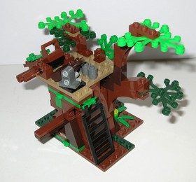 LEGO 7956 Star Wars Ewok Attack 100% Complete 3 Minifigures Without Instructions