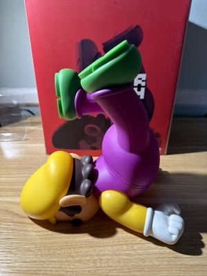 Super Crash Bro Smash Vinyl Figure Strangecat Toys Mario Purple and yellow
