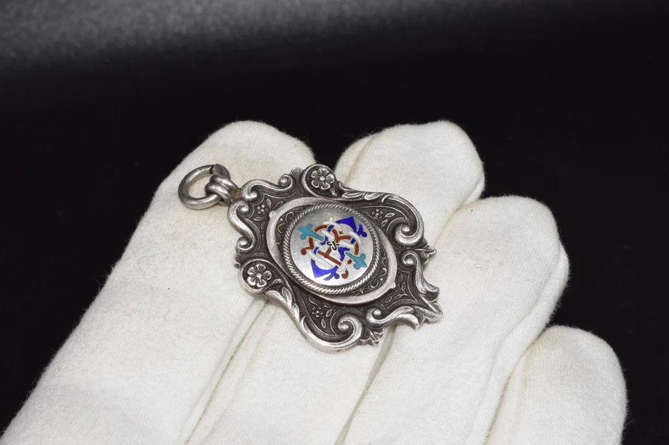 ANTIGUO aprox. Colgante MEDALLA 1899 WHH Sport Birmingham PLATA Esmalte Victoriano 17gr Foto 2 de 4