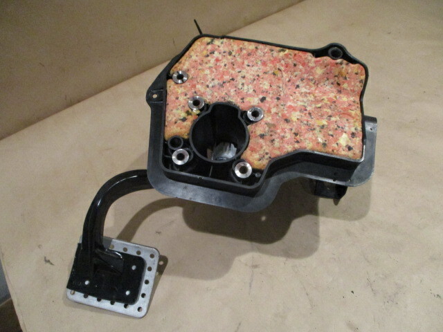 Maserati GranTurismo 2009 4.7 F1 - Brake Pedal Box Assembly 