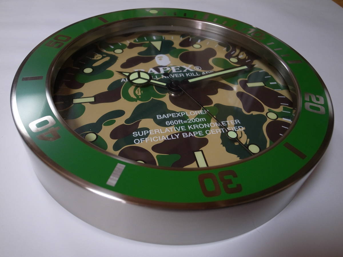 A BATHING APE 迷彩掛時計 30cm s-l1200.jpg