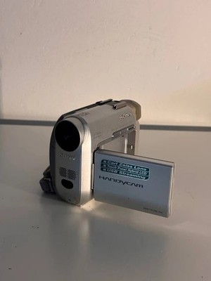 Sony DCR-HC18E PAL Handycam MiniDV Carl Zeiss Vario-Tessar