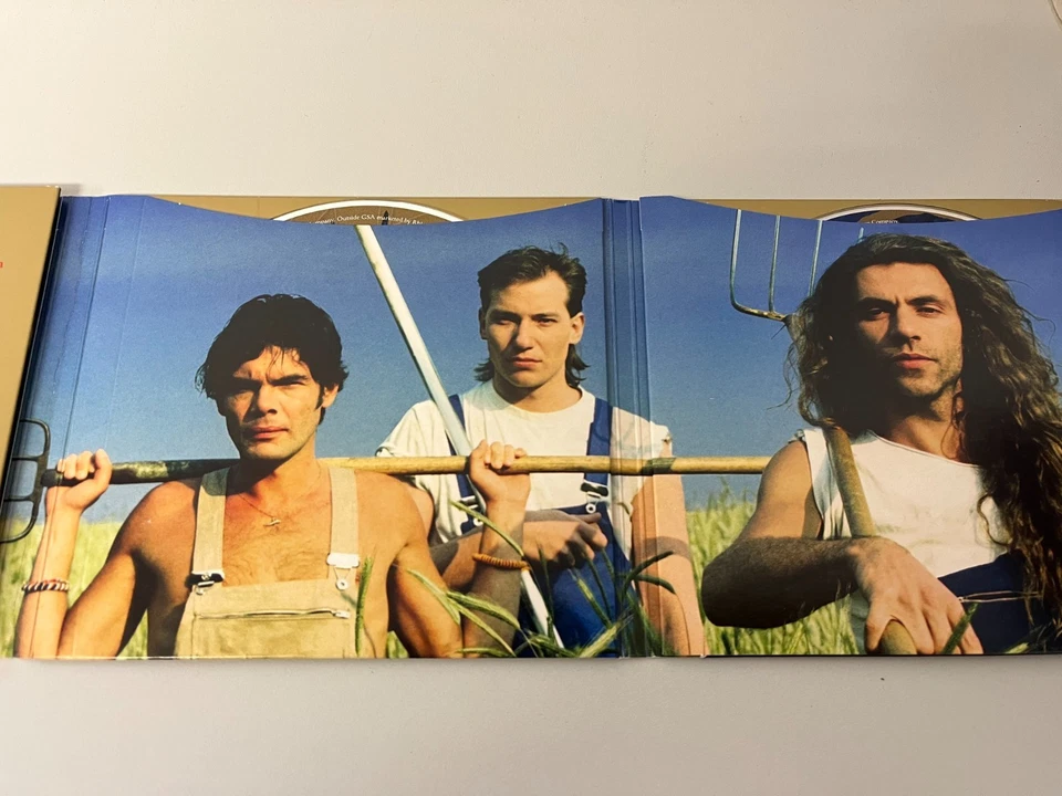 Alphaville – The Breathtaking Blue - 2 CD & DVD (Deluxe Edition) © 1989/21 - Bild 3 von 4