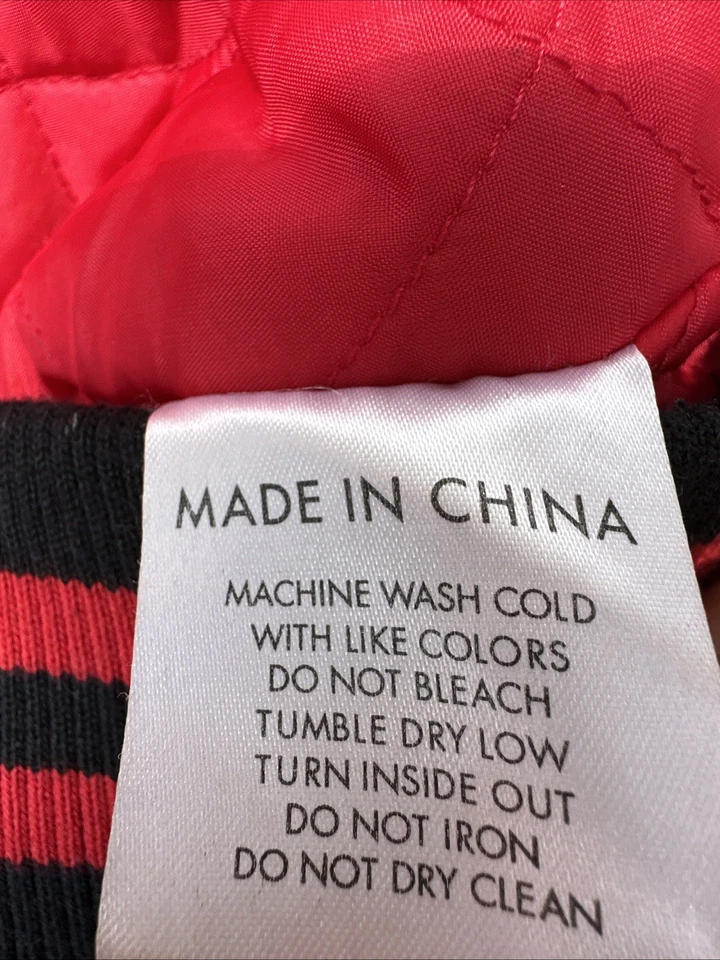 Chaqueta Letterman con Capucha Roots of Fight Bloodlines Cassius Arcilla Negra/Roja Talla XL Foto 4 de 4