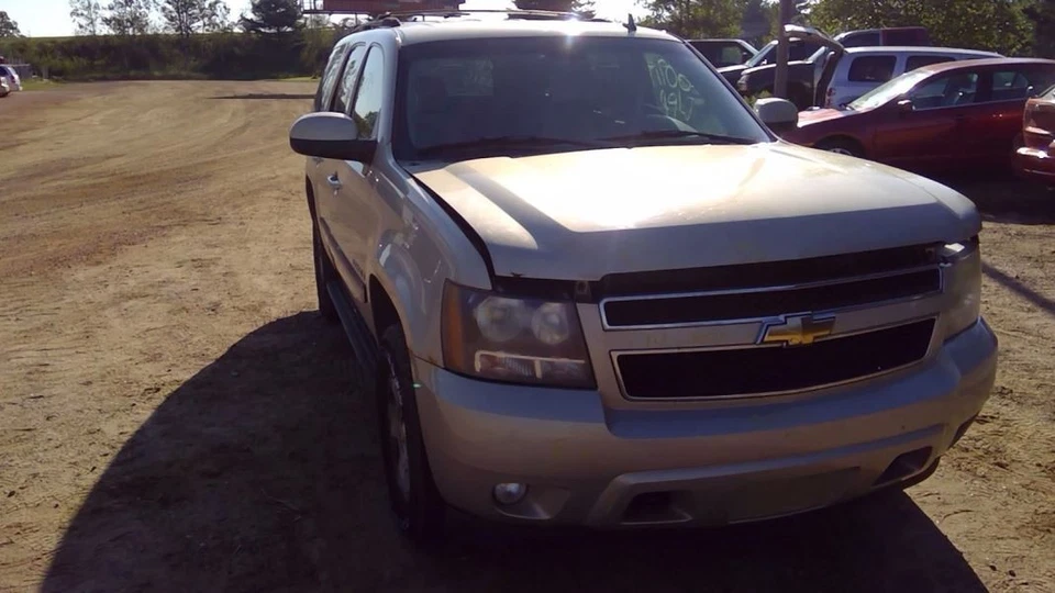 (LOCAL PICKUP ONLY) Windshield Glass With Rain Sensor Opt CE1 Fits 07-09 AVALANC Foto 2 de 4