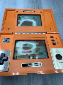 NINTENDO Donkey Kong Game and Watch Tested & Working (DK-52) 1982
