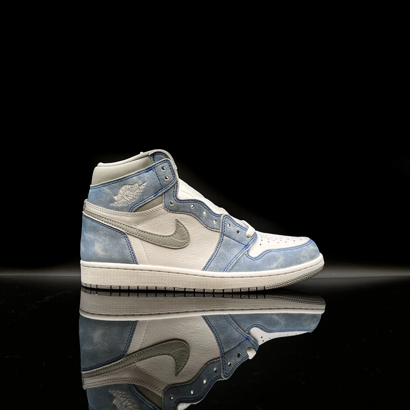 Size 10.5 - Jordan 1 Retro OG High Hyper Royal for sale online | eBay
