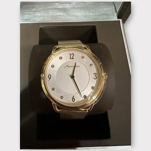 New In Box Mercedes Benz Ladies Women’s Wrist Watch The Collection Gold In Color - Picture 2 of 8