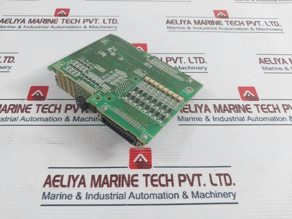 Omron C200H-OD Printed Circuit Board (PCB) - Image 4 of 4