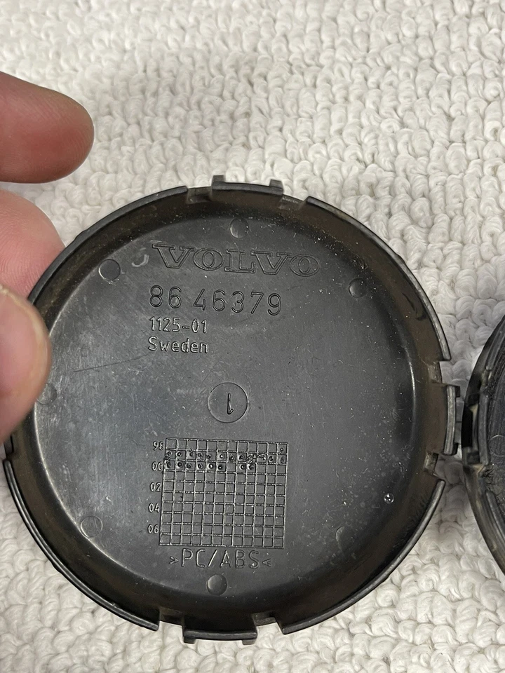 Juego4 tapacubos tapa central Volvo XC90 XC70 V70 V50 V40 S80 S60 1998-2010 86 46379 Foto 3 de 4