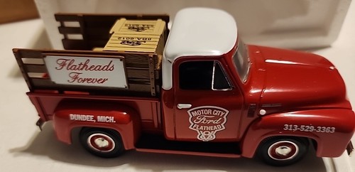 First Gear Eastwood 1953 Ford Pickup “Flatheads Forever” 19-1647 NEW - Picture 3 of 9