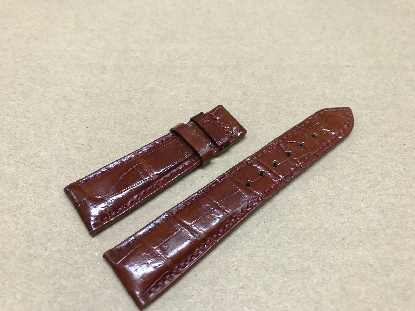 22mm/18mm Brown Alligator Crocodile Embossed Leather Watch Strap Band