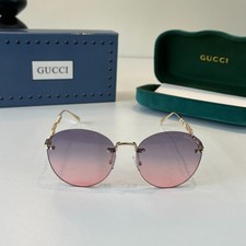 GUCCI Women's Sunglasses Gold/Violet / Pink Gradient Lens - New With Case