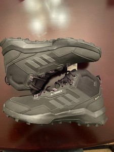 Adidas Terrex AX4 Black Carbon Mid, talla 14, muy raros
