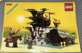 Lego 6066 Castle Dark Forestmen Camouflaged Outpost Set Vintage Manual Box