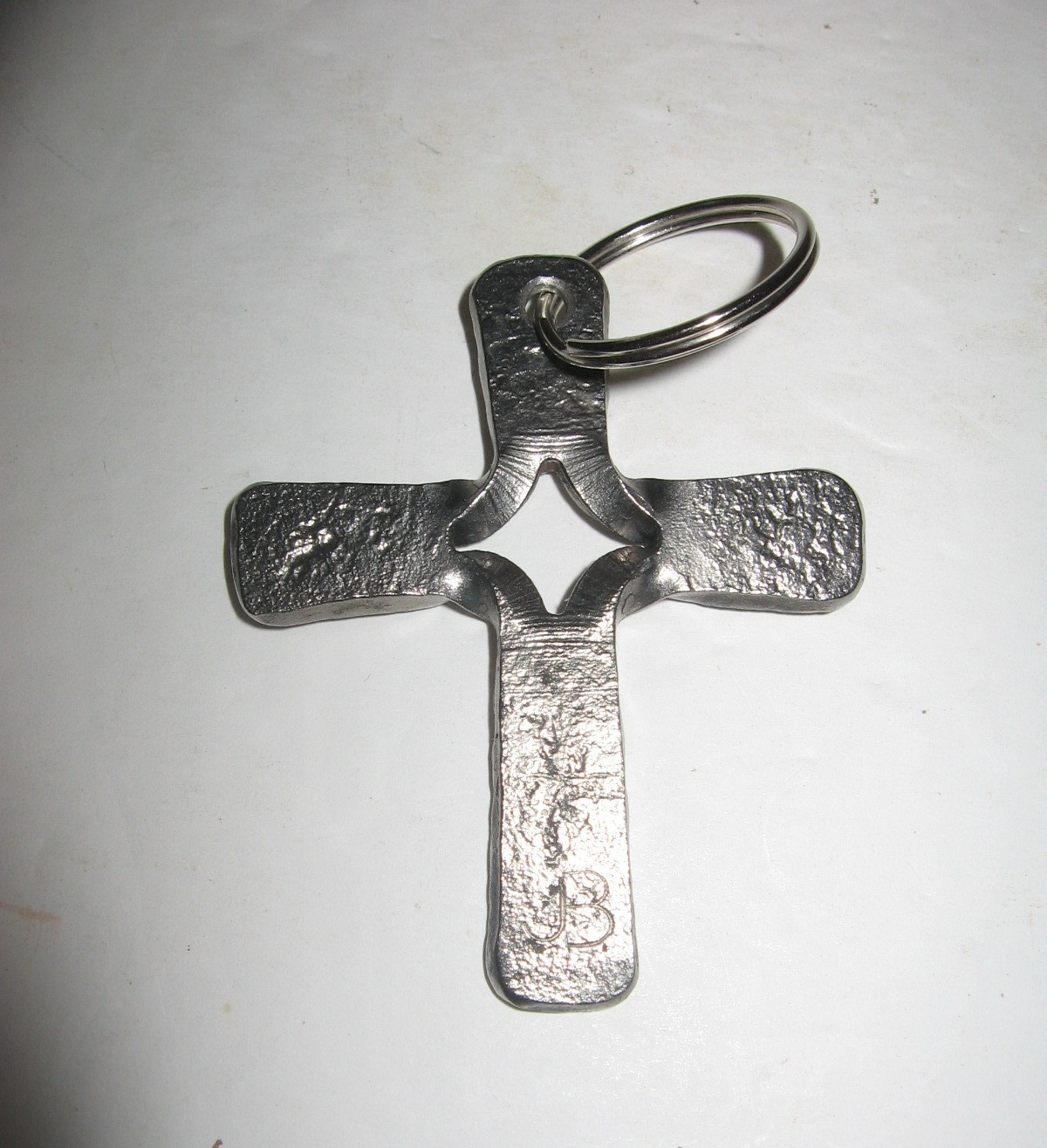 Handmade Metak Hammered Cross Keychain Keyring