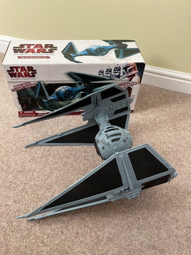 STAR WARS LEGACY COLLECTION TIE INTERCEPTOR WITH PILOT/BOXED Used - Bild 4 von 12