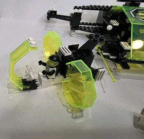 Lego Vintage Space Blacktron 6981 Aerial Intruder 100% Complete