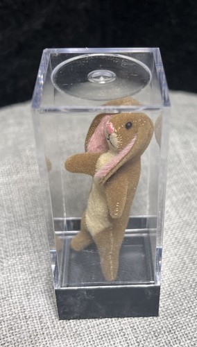 2 3/8" Carol Stewart Original Artist Miniature Rabbit Handmade - Picture 4 of 4