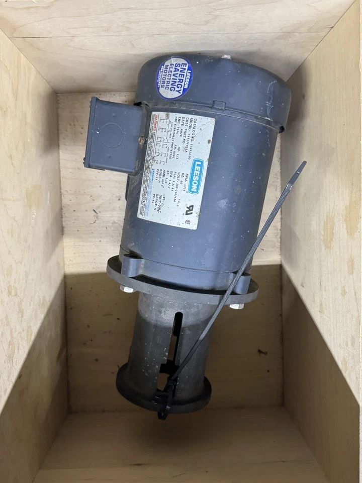 NEW-Leeson C4T17FK11A Motor 1725 RPM (2 available) - Image 3 of 4