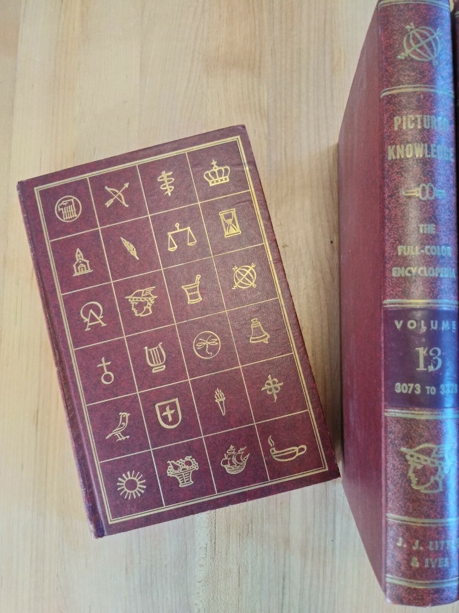 Pictured Knowledge: The Full-Color Illustrated Encyclopedia Pictured Knowledge: The Full-Color Illustrated Encyclopedia