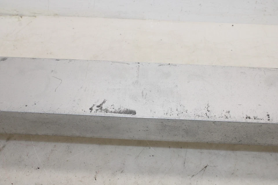 Barra de impacto de refuerzo trasero Nissan 370z 2009-2020 OEM KD20 Foto 3 de 4