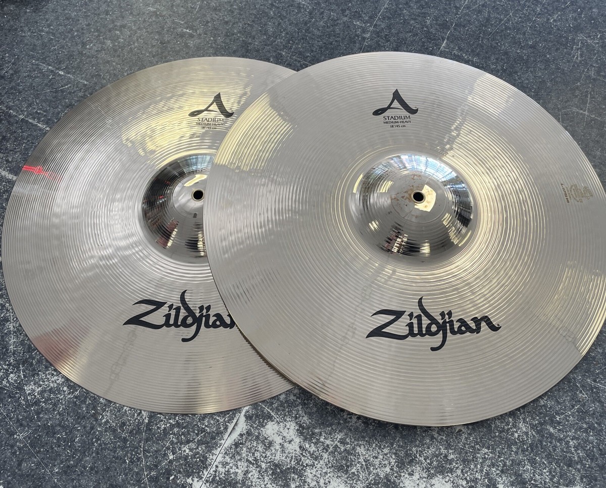 Zildjian 18-inch A Stadium Crash Cymbals - Medium Heavy Pair Zildjian 18-inch A Stadium Crash Cymbals - Medium Heavy Pair