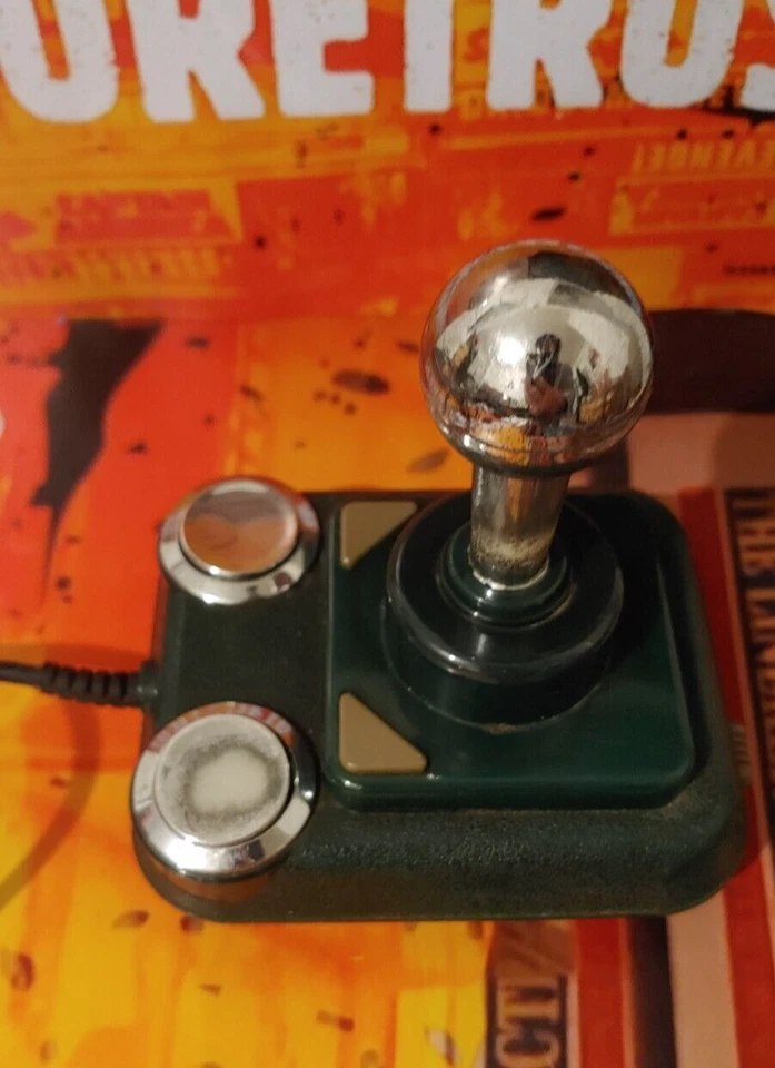 Competition Pro Joystick Grün (Commodore Amiga, XL, ST, 64) works 8-bit 16-bit - Bild 2 von 3