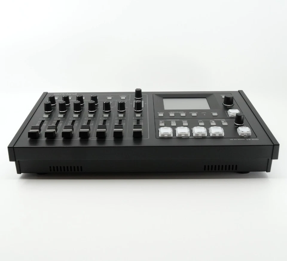 Roland HD AV Mezclador VR-4HD Todo en Uno HD AV Mezclador - Alta Definición, Multiformato Foto 3 de 4