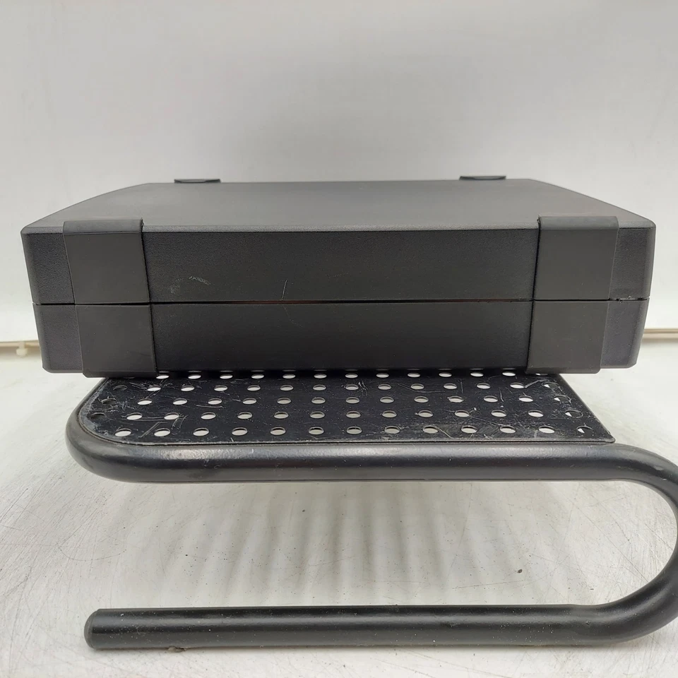 Tandberg Data 3503-LTO Ultrium LTO-4 External SAS Tape Drive - Image 4 of 4