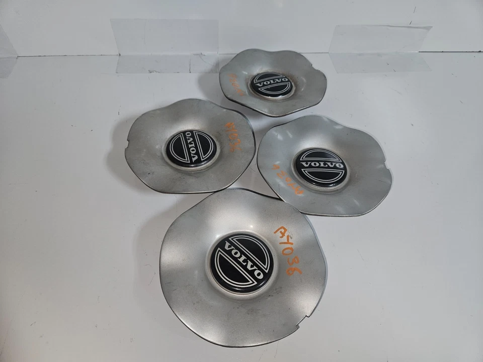 Volvo 850 1993-2000 tapacubos central OEM, 9140405 Foto 3 de 4