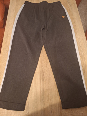 aiki KEYLOOK Hose High Waist Streifen  grau weiß Gummizug Größe M