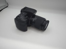 Sony DSLR-A200 10.2MP Digital Camera with 18-70mm Lens A-mount
