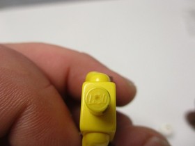 (A12/4) Lego gen003 Quicky the Nesquik Bunny (Nestle Rabbit) 4051