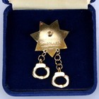 Las Vegas Clark County Nevada Metropolitan Police Pin with Handcuffs — photo 2