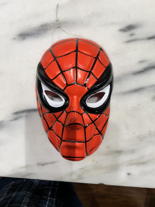 Vintage Ben Cooper Marvel  SPIDERMAN Halloween Mask