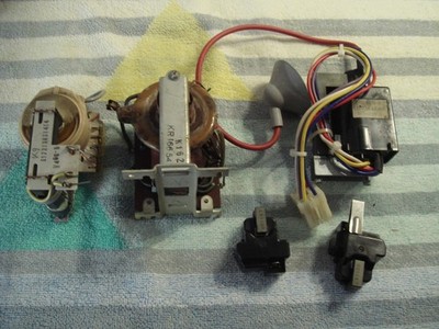 3 Stück  Zeilentrafo ca. 20kV AC Flyback transformer Hochspannung high voltage