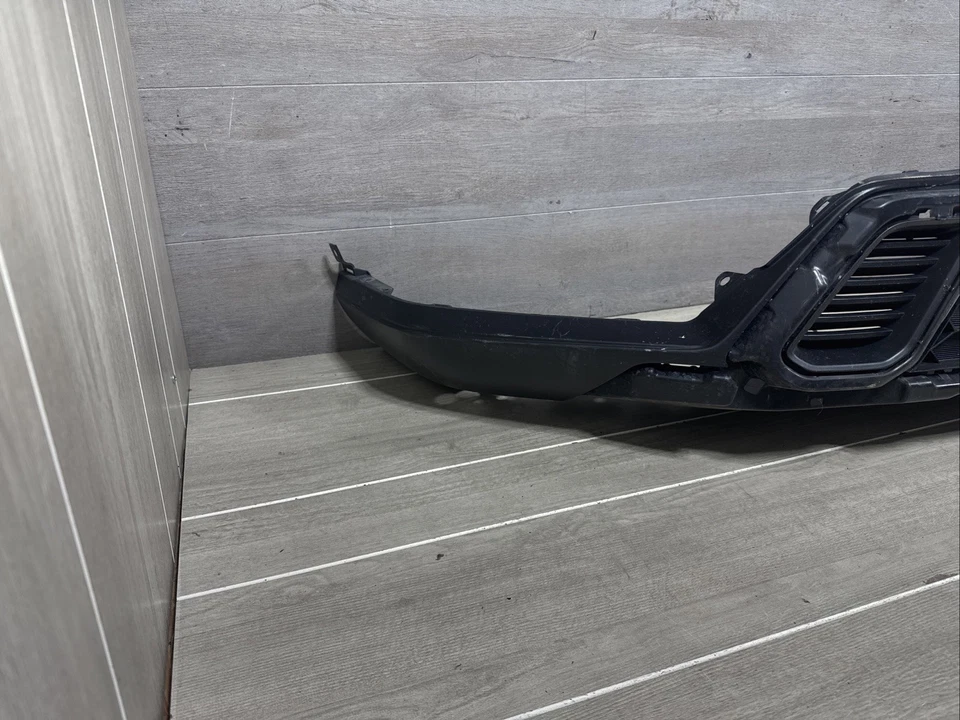 OEM 2023 HONDA CR-V SPORT HÍBRIDO PARACHOQUES DELANTERO INFERIOR CUBIERTA 71105-3D4A-A000 Foto 3 de 4