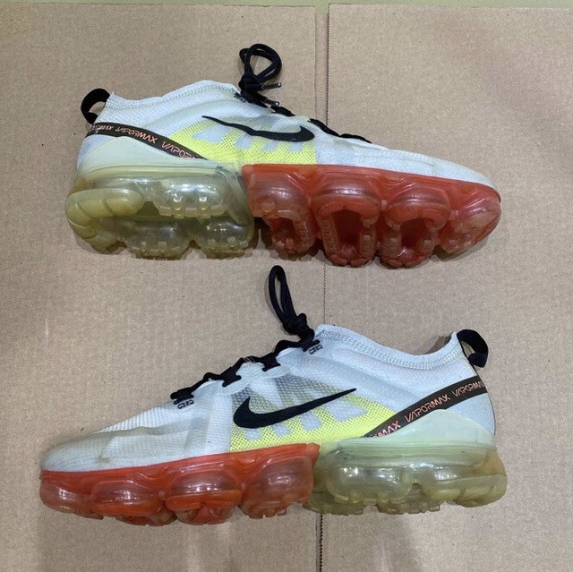 vapormax 2019 neon