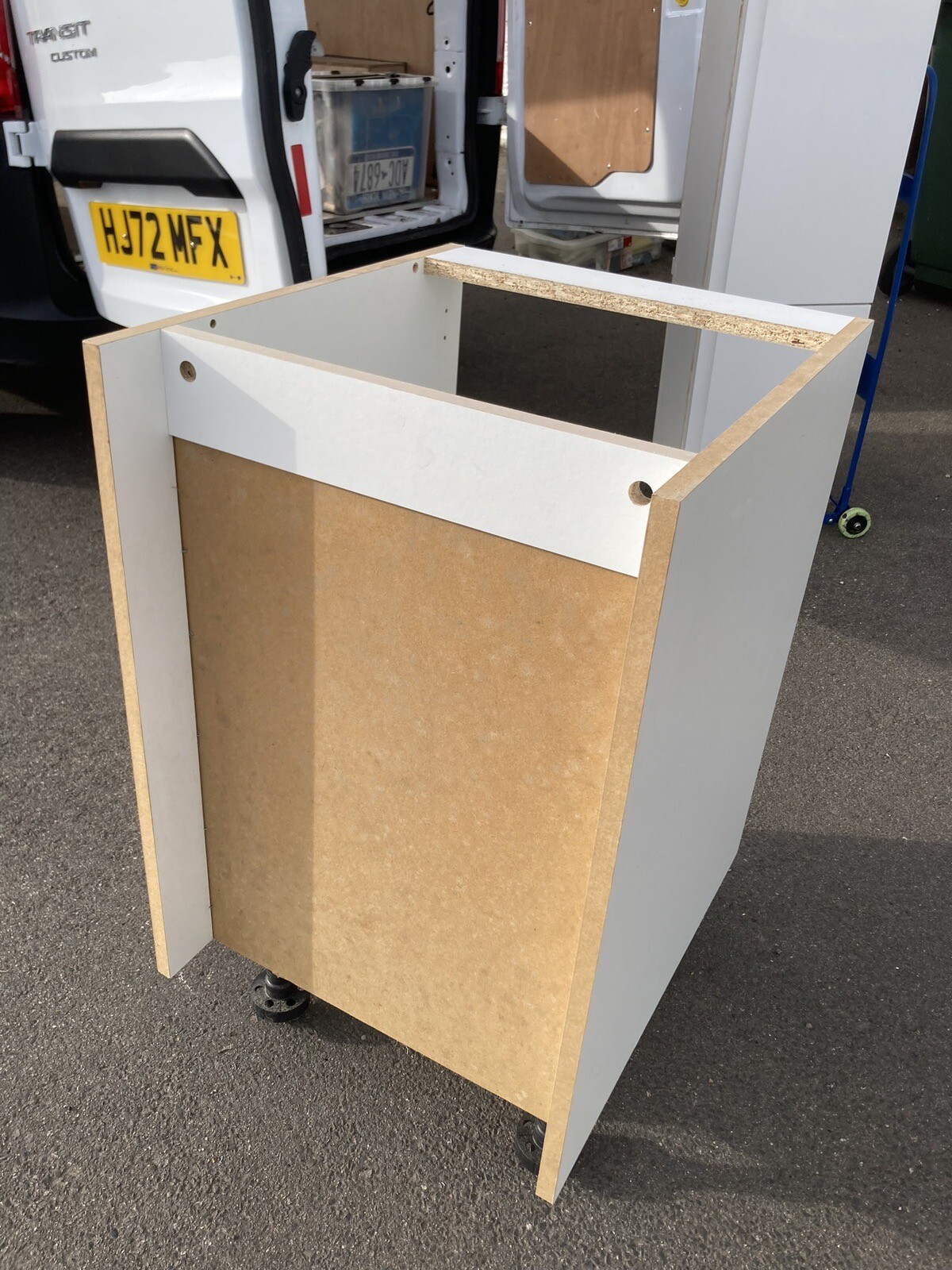 Lamona Howdens kitchen stainless steel sink SNK6950 LR8001HJ 800x508mm