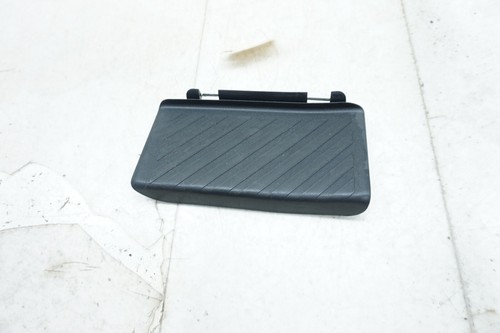 2018-2022 Volkswagen Atlas OEM Left Front Lower Foot Rest Pedal - Picture 3 of 6