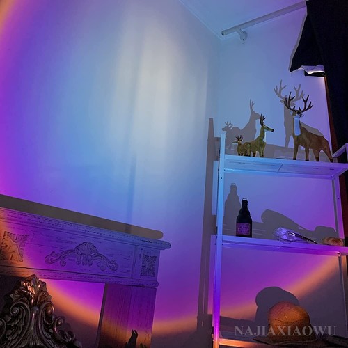 Sunset Rainbow Projection Light Lamp 180° Rotation USB Charging Romantic LED - Picture 5 of 6