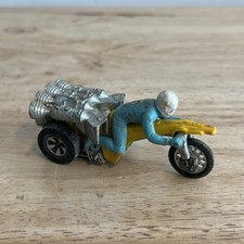 Hot Wheels REDLINES Era Rrrumblers Rumblers Roamin Candle Light Blue Rider