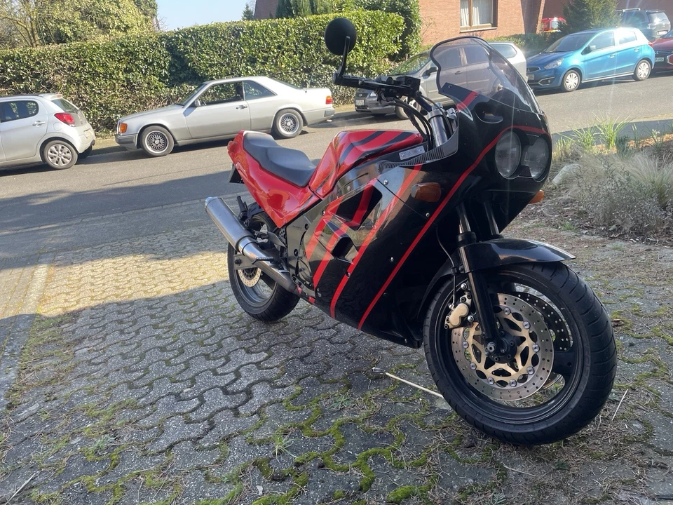 Yamaha FZR 1000 2la - Bild 2 von 4