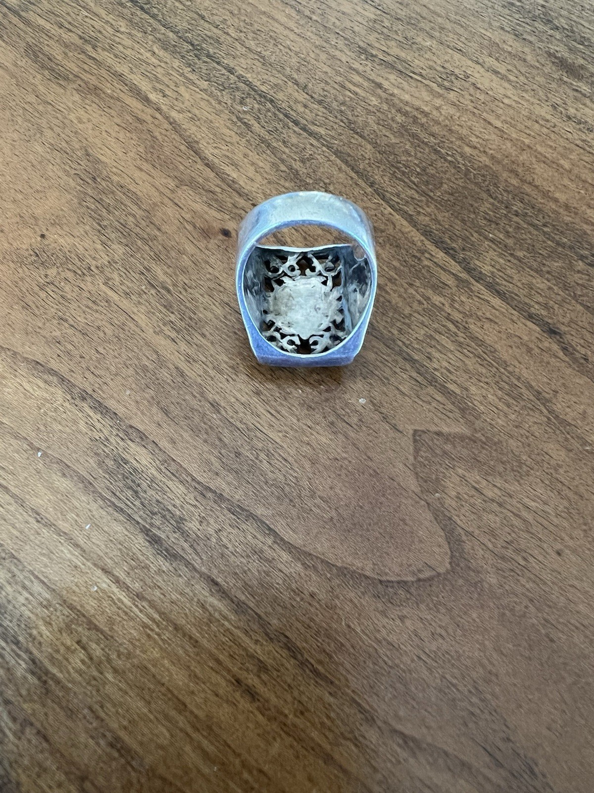 Beautiful vintage rectangular ring with flower an… - image 8