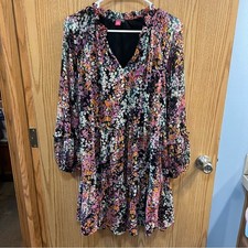 NWT Vince Camuto Tiered Floral Boho Mini Dress Size Medium Festival Concert