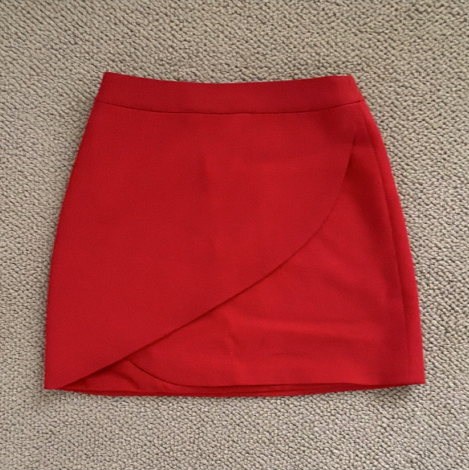 Alice and Olivia  Red Wrap Mini Skirt Solid Women… - image 1