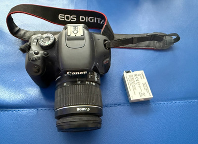 Canon EOS Rebel T3i 18MP DSLR Camera Kit with Canon 18-55mm Lens
