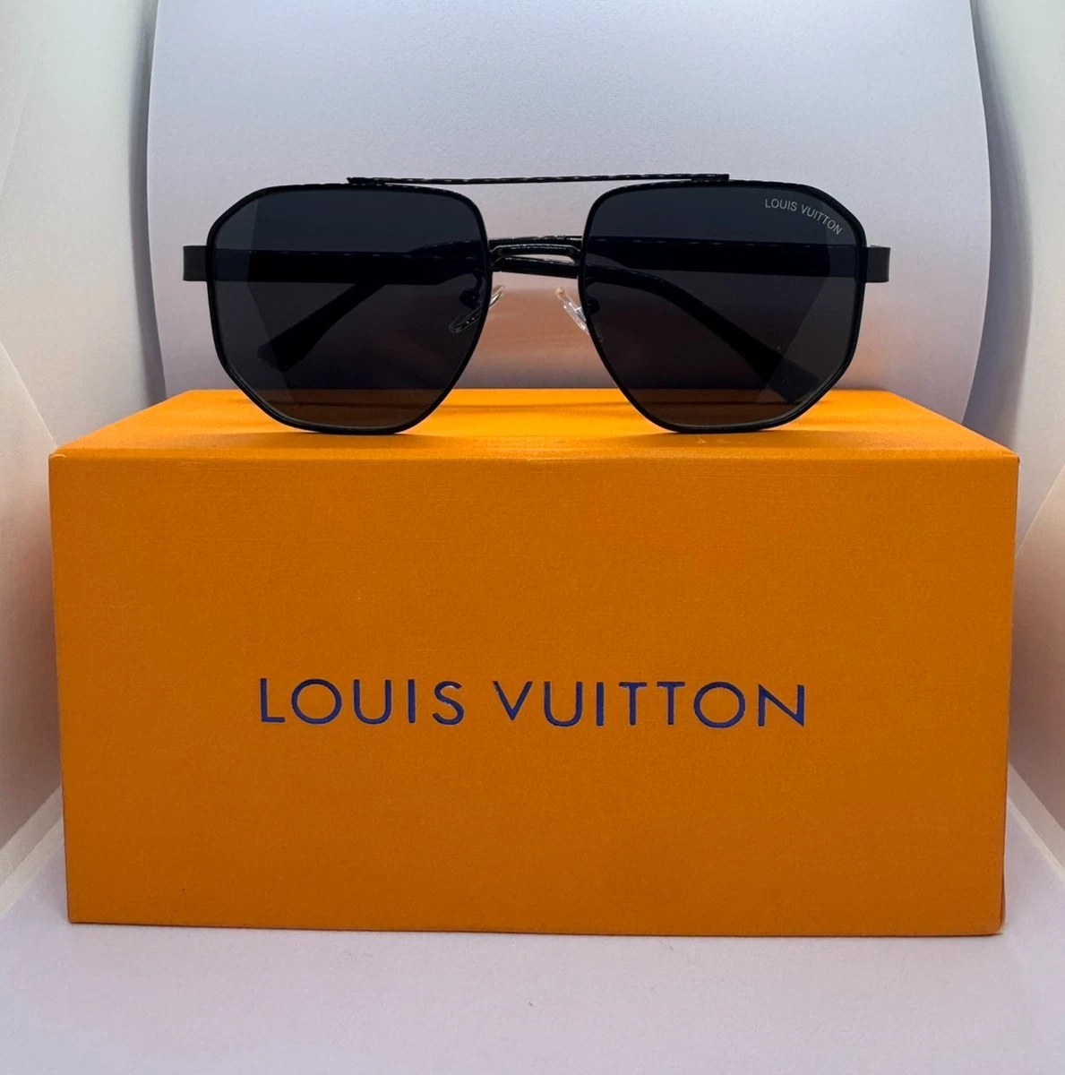 Louis Vuitton Aviator Sunglasses for Men for sale - eBay display picture 3